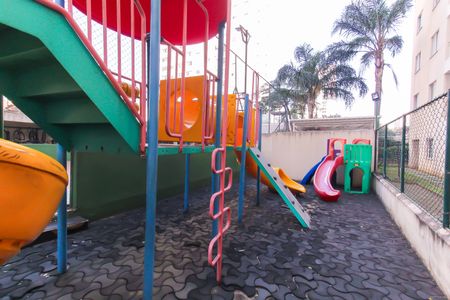 Apartamento para alugar com 47m², 2 quartos e 1 vagaÁrea comum - Playground