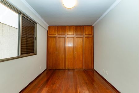 Apartamento à venda com 170m², 4 quartos e 3 vagas Apartamento à venda com 170m², 4 quartos e 3 vagasQuarto 3