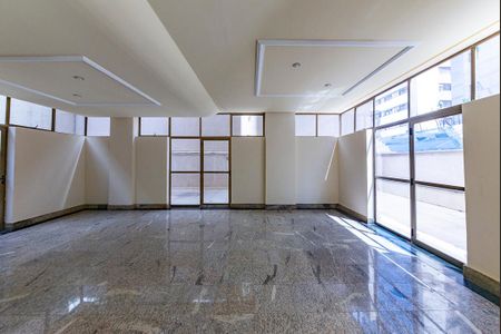 Apartamento à venda com 170m², 4 quartos e 3 vagas Apartamento à venda com 170m², 4 quartos e 3 vagasSalão de Festas