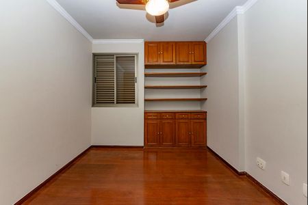 Apartamento à venda com 170m², 4 quartos e 3 vagas Apartamento à venda com 170m², 4 quartos e 3 vagasQuarto 4
