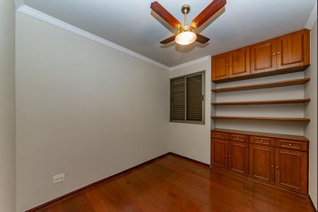 Apartamento à venda com 170m², 4 quartos e 3 vagas Apartamento à venda com 170m², 4 quartos e 3 vagasQuarto 4