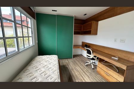 Apartamento para alugar com 180m², 3 quartos e 2 vagas Apartamento para alugar com 180m², 3 quartos e 2 vagasQuarto 1