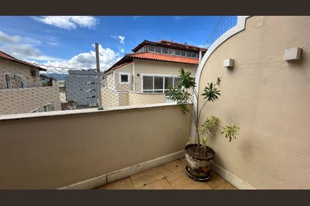 Apartamento para alugar com 180m², 3 quartos e 2 vagas Apartamento para alugar com 180m², 3 quartos e 2 vagasVaranda do quarto 2