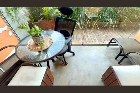 Apartamento para alugar com 139m², 2 quartos e 2 vagas Apartamento para alugar com 139m², 2 quartos e 2 vagasVaranda da Suite 1