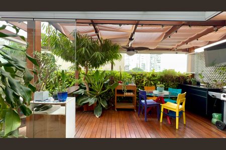 Apartamento para alugar com 139m², 2 quartos e 2 vagas Apartamento para alugar com 139m², 2 quartos e 2 vagasVaranda