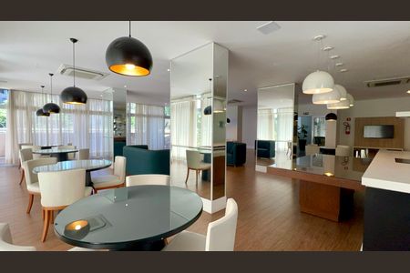 Apartamento para alugar com 139m², 2 quartos e 2 vagas Apartamento para alugar com 139m², 2 quartos e 2 vagasSalão de Festas