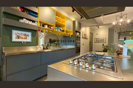 Apartamento para alugar com 139m², 2 quartos e 2 vagas Apartamento para alugar com 139m², 2 quartos e 2 vagasCozinha