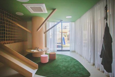 Studio para alugar com 30m², 1 quarto e sem vaga Studio para alugar com 30m², 1 quarto e sem vagaBrinquedoteca