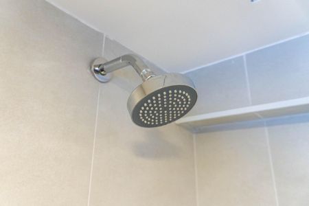 Banheiro de kitnet/studio para alugar com 1 quarto, 30m² em Vila Clementino, São Paulo