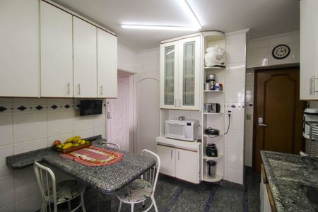 Apartamento para alugar com 98m², 3 quartos e 2 vagasCozinha