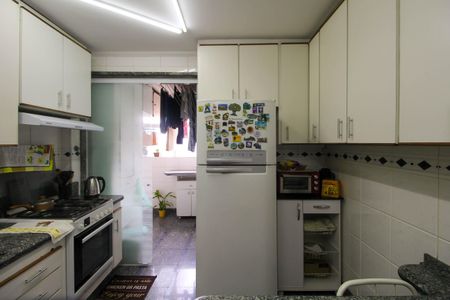 Apartamento para alugar com 98m², 3 quartos e 2 vagasCozinha
