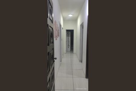 Corredor de casa para alugar com 3 quartos, 119m² em São José de Imbassai, Maricá