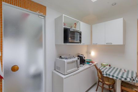 Apartamento à venda com 100m², 2 quartos e 1 vagaCozinha