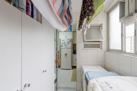 Apartamento à venda com 100m², 2 quartos e 1 vagaÁrea de Serviço