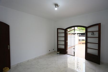 Casa para alugar com 186m², 2 quartos e 3 vagas Casa para alugar com 186m², 2 quartos e 3 vagasquarto 2