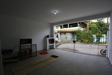 Casa para alugar com 186m², 2 quartos e 3 vagas Casa para alugar com 186m², 2 quartos e 3 vagasGaragem