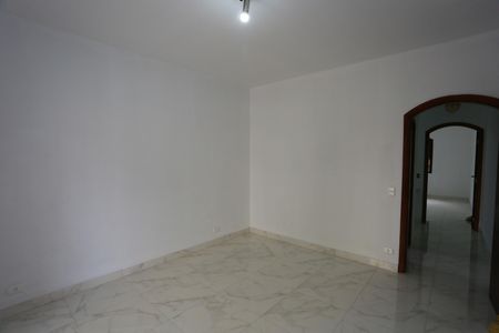 Casa para alugar com 186m², 2 quartos e 3 vagas Casa para alugar com 186m², 2 quartos e 3 vagasquarto 2