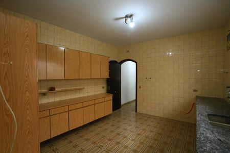 Casa para alugar com 186m², 2 quartos e 3 vagas Casa para alugar com 186m², 2 quartos e 3 vagasCozinha