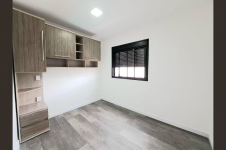 Quarto 1 de apartamento para alugar com 2 quartos, 43m² em Km 18, Osasco