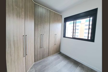 Quarto 2 de apartamento para alugar com 2 quartos, 43m² em Km 18, Osasco