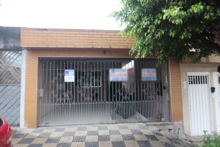 Casa para alugar com 80m², 2 quartos e sem vagaFachada