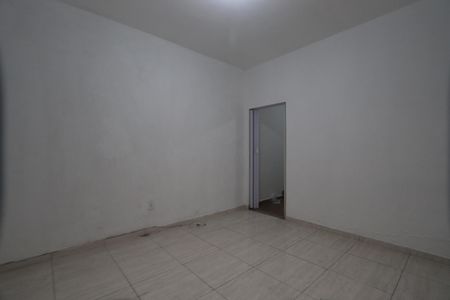 Casa para alugar com 80m², 2 quartos e sem vagaSala