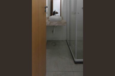 Apartamento para alugar com 42m², 1 quarto e sem vaga Apartamento para alugar com 42m², 1 quarto e sem vagaBanheiro