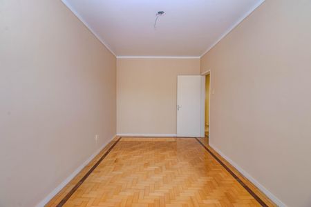 Casa à venda com 200m², 5 quartos e 1 vaga Casa à venda com 200m², 5 quartos e 1 vagaQuarto 1- Segundo Piso