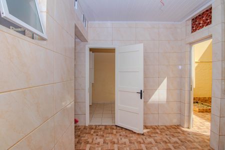 Casa à venda com 200m², 5 quartos e 1 vaga Casa à venda com 200m², 5 quartos e 1 vagaÁrea de Serviço - Primeiro Piso