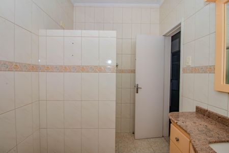 Casa à venda com 200m², 5 quartos e 1 vaga Casa à venda com 200m², 5 quartos e 1 vagaBanheiro Social- Segundo Piso