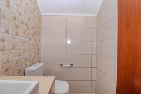 Casa à venda com 200m², 5 quartos e 1 vaga Casa à venda com 200m², 5 quartos e 1 vagaLavabo - Primeiro Piso