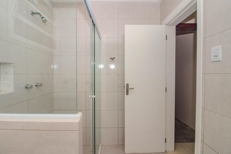 Casa à venda com 200m², 5 quartos e 1 vaga Casa à venda com 200m², 5 quartos e 1 vagaBanheiro - Primeiro Piso