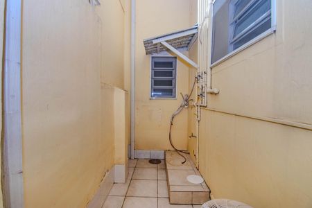 Casa à venda com 200m², 5 quartos e 1 vaga Casa à venda com 200m², 5 quartos e 1 vagaFoço de Luz - Primeiro Piso