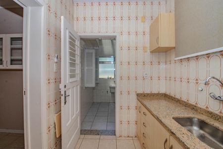 Casa à venda com 200m², 5 quartos e 1 vaga Casa à venda com 200m², 5 quartos e 1 vagaCozinha- Segundo Piso