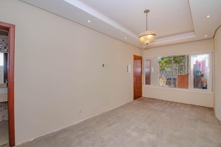 Sala - Primeiro Piso de casa à venda com 5 quartos, 200m² em São Geraldo, Porto Alegre