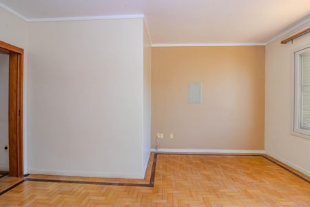 Casa à venda com 200m², 5 quartos e 1 vaga Casa à venda com 200m², 5 quartos e 1 vagaSala - Segundo Piso