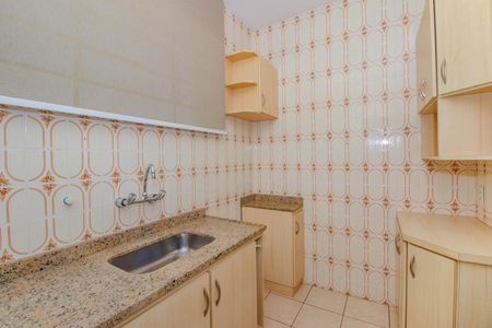 Casa à venda com 200m², 5 quartos e 1 vaga Casa à venda com 200m², 5 quartos e 1 vagaCozinha- Segundo Piso