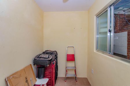 Casa à venda com 200m², 5 quartos e 1 vaga Casa à venda com 200m², 5 quartos e 1 vagaDepósito - Segundo Piso