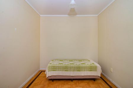 Casa à venda com 200m², 5 quartos e 1 vaga Casa à venda com 200m², 5 quartos e 1 vagaMini Suíte- Segundo Piso