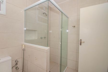 Casa à venda com 200m², 5 quartos e 1 vaga Casa à venda com 200m², 5 quartos e 1 vagaBanheiro - Primeiro Piso