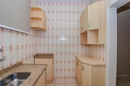 Casa à venda com 200m², 5 quartos e 1 vaga Casa à venda com 200m², 5 quartos e 1 vagaCozinha- Segundo Piso