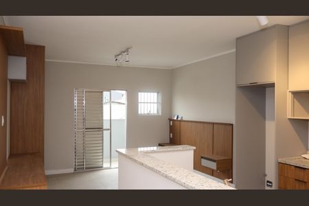 Sala/Quarto/Cozinha de kitnet/studio para alugar com 1 quarto, 38m² em Vila Metalúrgica, Santo André