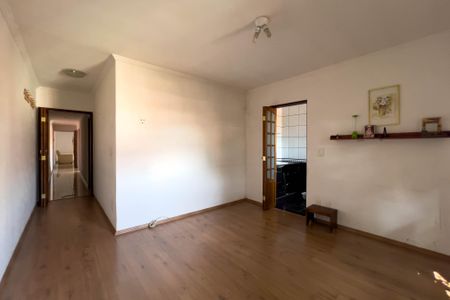 Casa à venda com 236m², 4 quartos e 2 vagasQuarto 1 da casa 2