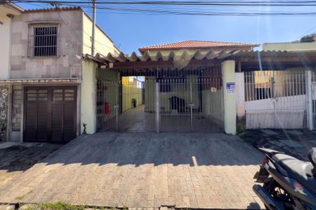 Casa à venda com 236m², 4 quartos e 2 vagasFachada
