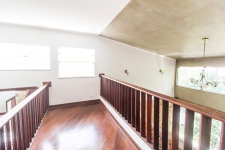 Casa de condomínio para alugar com 500m², 4 quartos e 4 vagasSala 