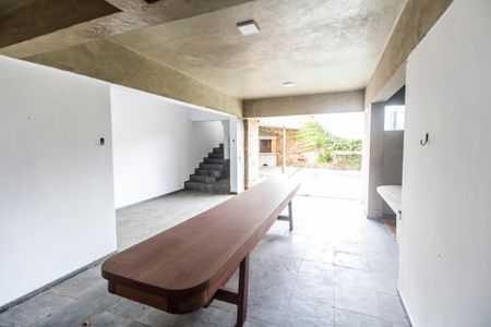 Casa de condomínio para alugar com 500m², 4 quartos e 4 vagas Casa de condomínio para alugar com 500m², 4 quartos e 4 vagasÁrea comum - Salão de festas