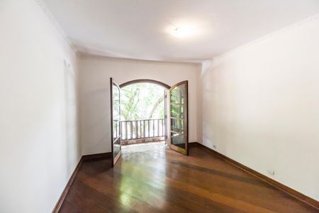 Casa de condomínio para alugar com 500m², 4 quartos e 4 vagasSuíte master