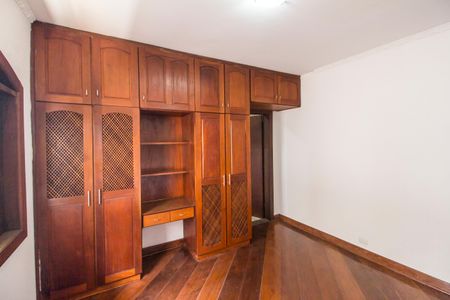 Casa de condomínio para alugar com 500m², 4 quartos e 4 vagasSuíte 2