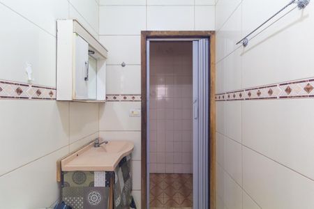 Casa para alugar com 100m², 3 quartos e 2 vagasBanheiro