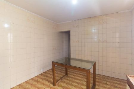 Casa para alugar com 100m², 3 quartos e 2 vagasCozinha